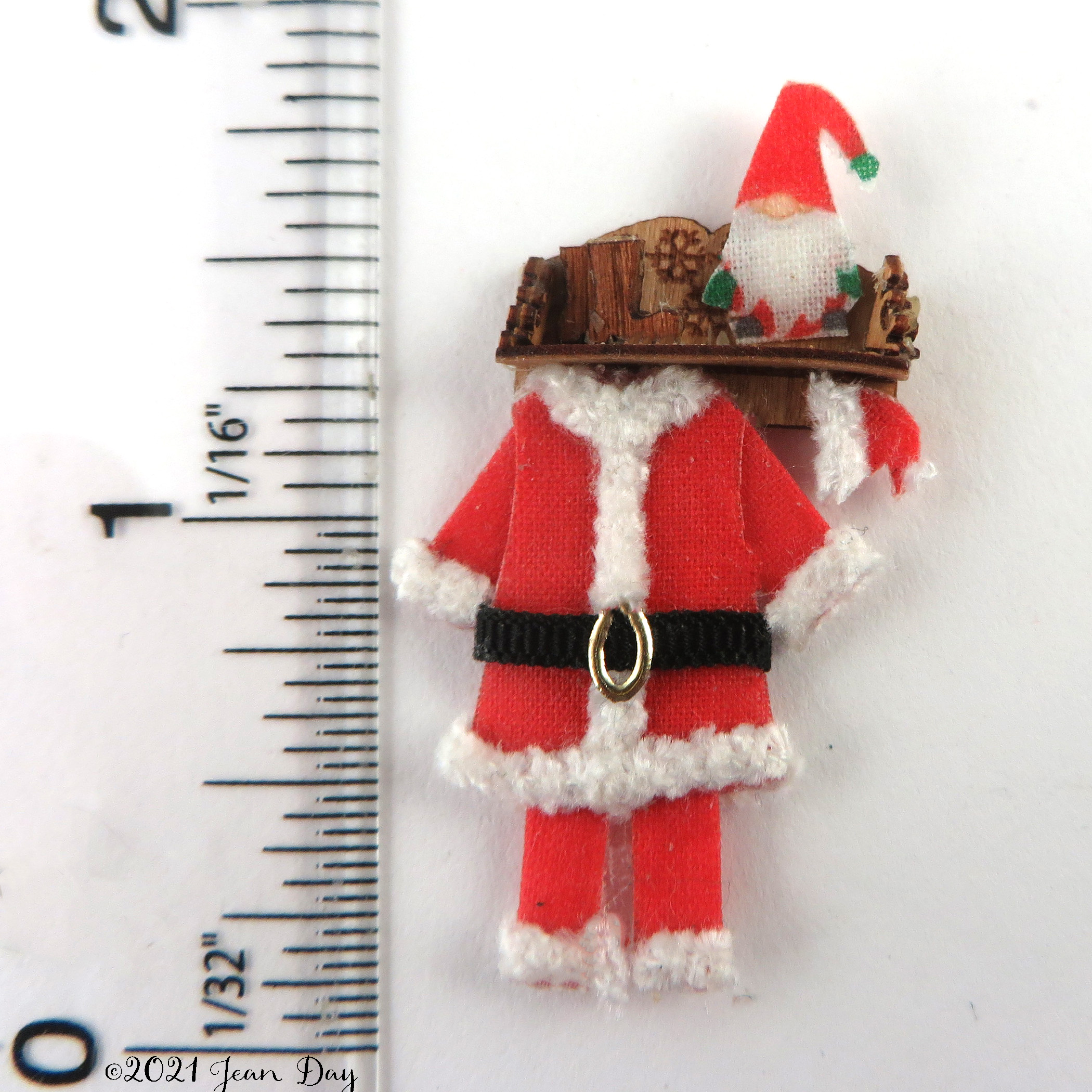 Santa Claus Outfit and Shelf1:48 LC134